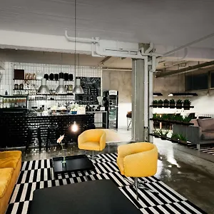 Albergue Wallyard, Berlim