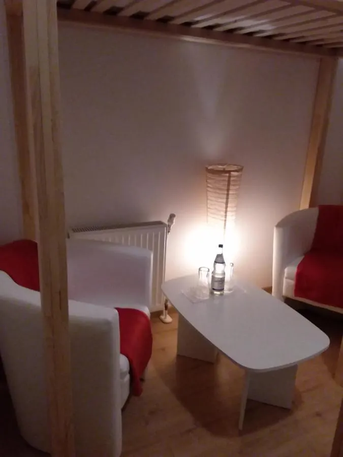 Living In The Box Hostel Berlin